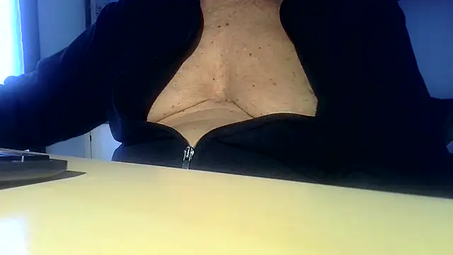 Snapshot of tachione2 chatting on November 19, 3:01 pm tachione2 online show from November 19, 3:01 pm