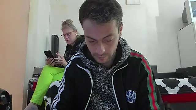 sweetheart loves online show from April 18, 8:40 am