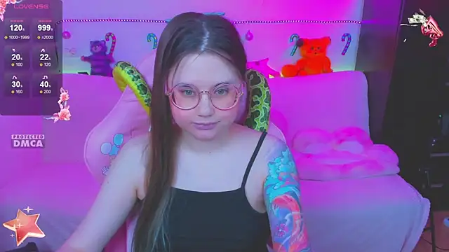 Snapshot of Lolisuccub chatting on January 12, 6:59 pm Lolisuccub online show from January 12, 6:59 pm