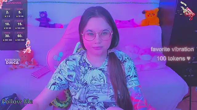 Snapshot of Lolisuccub chatting on March 18, 1:20 pm Lolisuccub online show from March 18, 1:20 pm