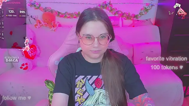 Snapshot of Lolisuccub chatting on September 9, 5:45 pm Lolisuccub online show from September 9, 5:45 pm