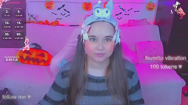 Snapshot of Lolisuccub chatting on October 12, 7:35 pm Lolisuccub online show from October 12, 7:35 pm