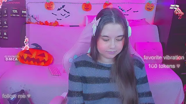 Snapshot of Lolisuccub chatting on October 13, 6:52 pm Lolisuccub online show from October 13, 6:52 pm