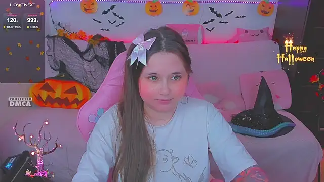 Snapshot of Lolisuccub chatting on November 16, 5:51 pm Lolisuccub online show from November 16, 5:51 pm