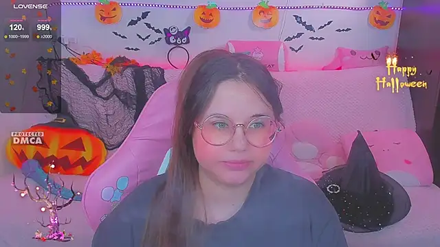 Snapshot of Lolisuccub chatting on November 30, 4:00 pm Lolisuccub online show from November 30, 4:00 pm