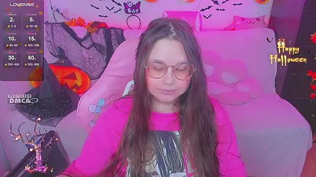 Snapshot of Lolisuccub chatting on December 2, 5:41 pm Lolisuccub online show from December 2, 5:41 pm