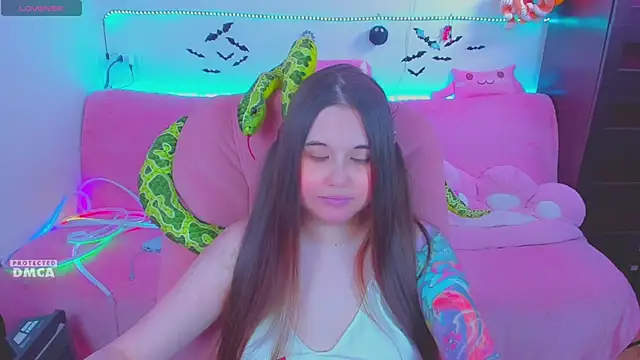 Lolisuccub online show from May 26, 4:36 pm