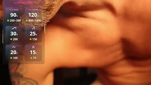 Snapshot of BradBronton chatting on July 22, 11:24 am BradBronton online show from July 22, 11:24 am