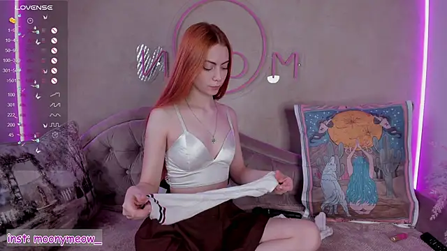 lika lil online show from March 3, 2:04 am