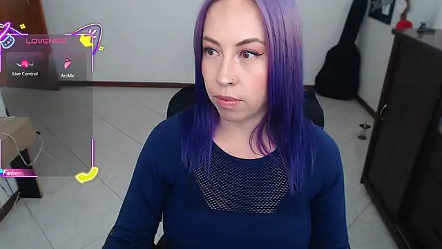 Snapshot of charlottezoe15 chatting on September 15, 5:24 pm charlottezoe15 online show from September 15, 5:24 pm