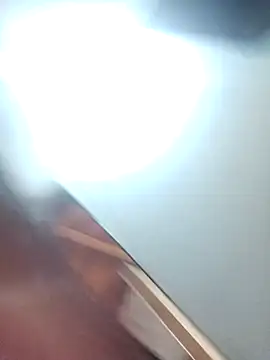 LunaZambrano online show from March 31, 1:55 pm