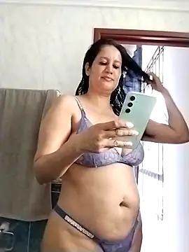 keilymadam online show from March 15, 3:40 pm