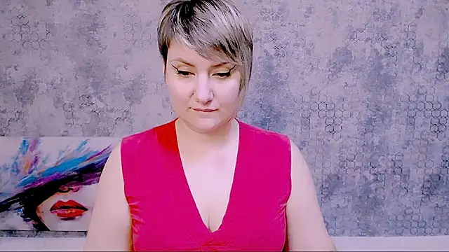 Snapshot of Djullia chatting on January 26, 9:19 am Djullia online show from January 26, 9:19 am