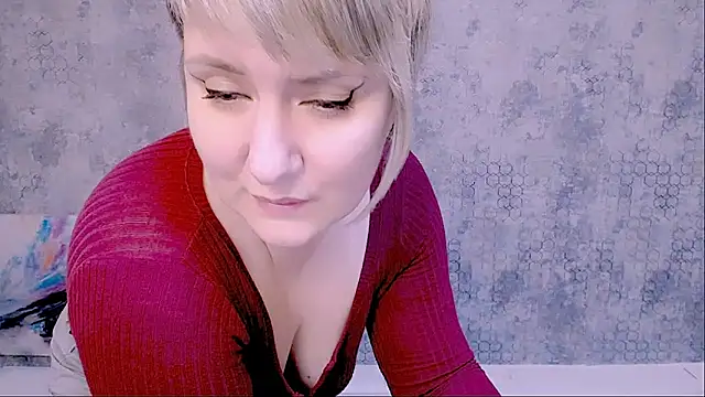 Snapshot of Djullia chatting on February 7, 3:08 pm Djullia online show from February 7, 3:08 pm