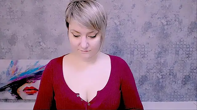 Snapshot of Djullia chatting on February 24, 6:05 am Djullia online show from February 24, 6:05 am