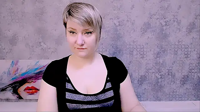 Snapshot of Djullia chatting on March 23, 6:05 am Djullia online show from March 23, 6:05 am