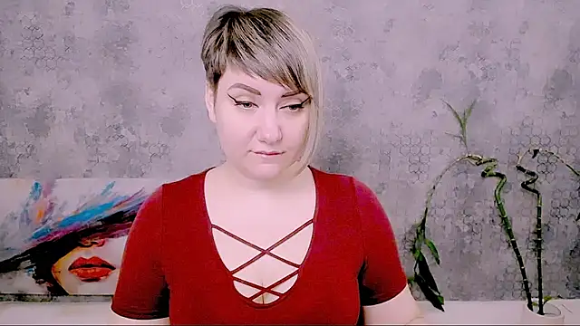 Djullia online show from March 9, 7:01 am