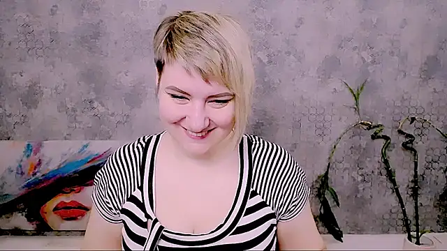 Djullia online show from March 15, 6:08 am