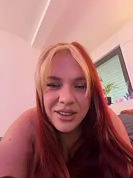 AnjaAmelia online show from April 12, 9:36 am