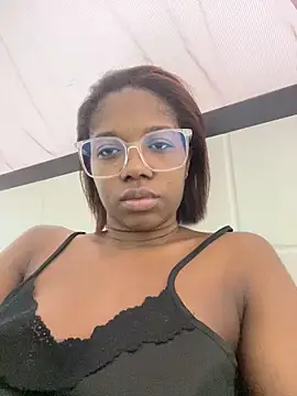 nilosolem online show from March 6, 8:33 am