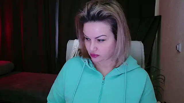 MishaMILF online show from March 14, 9:14 am