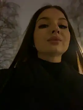 KrisMagnoly online show from December 24, 7:00 pm