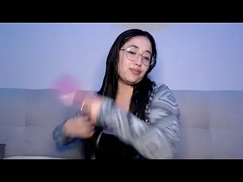 YummymeowW online show from March 28, 4:17 pm