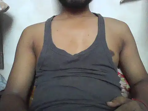 Snapshot of Roxy_Hard chatting on June 1, 7:10 am Roxy Hard online show from June 1, 7:10 am