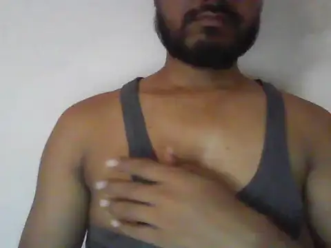 Snapshot of Roxy_Hard chatting on June 9, 8:15 am Roxy Hard online show from June 9, 8:15 am