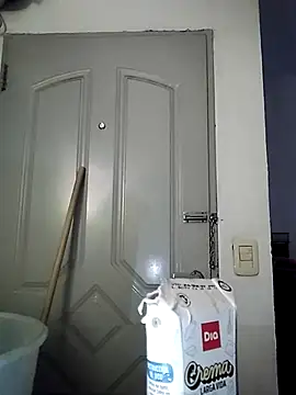 Kleopatracolo online show from January 1, 1:37 am