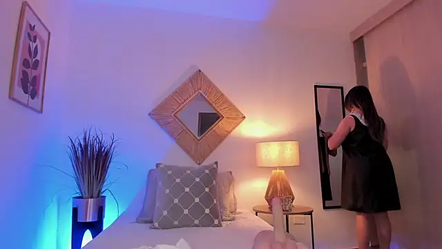 Snapshot of Antonellachic73 chatting on October 10, 12:20 am Antonellachic73 online show from October 10, 12:20 am