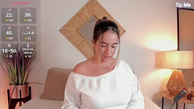 Snapshot of Antonellachic73 chatting on February 4, 9:09 pm Antonellachic73 online show from February 4, 9:09 pm