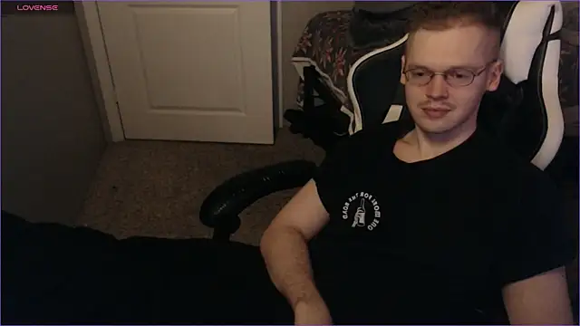 doloresman online show from March 6, 11:47 am