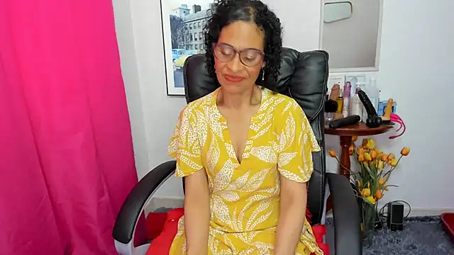 Snapshot of Aries_Mature chatting on January 31, 9:37 pm Aries Mature online show from January 31, 9:37 pm