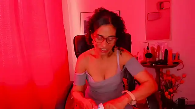 Snapshot of Aries_Mature chatting on February 4, 2:43 pm Aries Mature online show from February 4, 2:43 pm