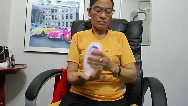 Snapshot of Aries_Mature chatting on September 13, 4:40 pm Aries Mature online show from September 13, 4:40 pm