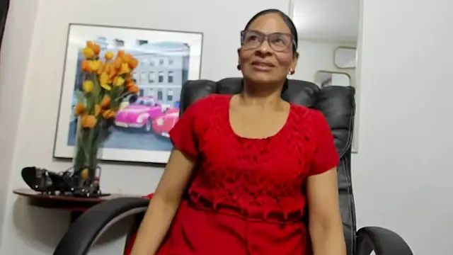 Snapshot of Aries_Mature chatting on September 23, 6:00 pm Aries Mature online show from September 23, 6:00 pm