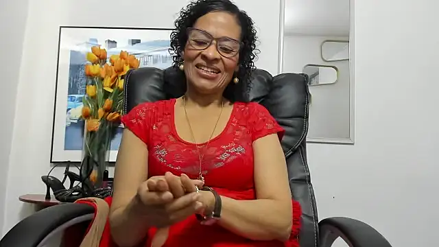 Snapshot of Aries_Mature chatting on October 8, 4:59 pm Aries Mature online show from October 8, 4:59 pm