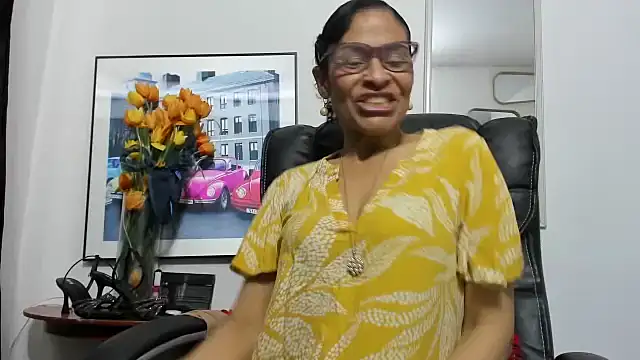 Snapshot of Aries_Mature chatting on October 10, 4:06 pm Aries Mature online show from October 10, 4:06 pm