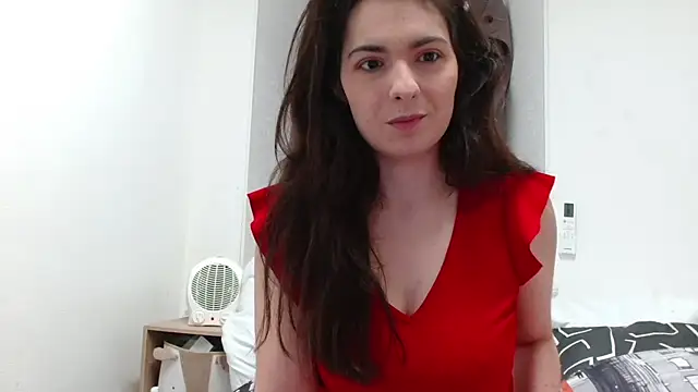 desirmiss1 online show from October 28, 7:45 am