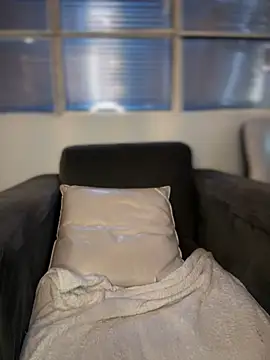 Snapshot of Tayra_Siny chatting on February 26, 4:14 am Tayra Siny online show from February 26, 4:14 am