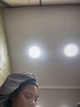 Snapshot of Tayra_Siny chatting on October 5, 1:20 pm Tayra Siny online show from October 5, 1:20 pm