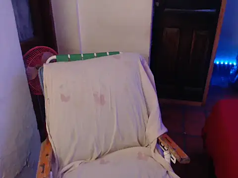 deftoolceles online show from March 12, 3:23 am