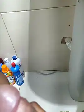 Arthu2r online show from February 18, 9:00 pm