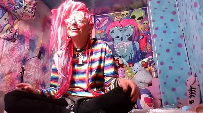 BABYUNICORN online show from March 2, 3:59 pm