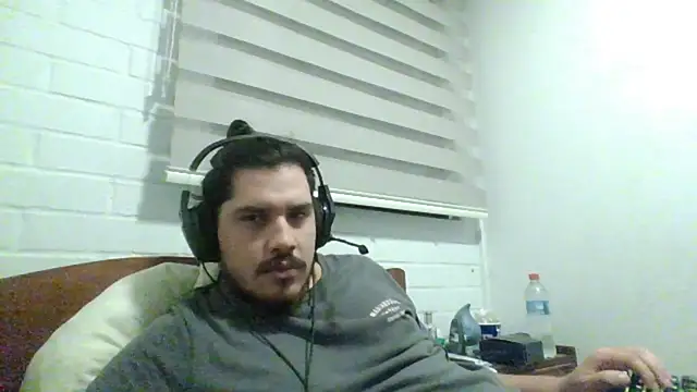 hung weeb online show from April 3, 3:37 am