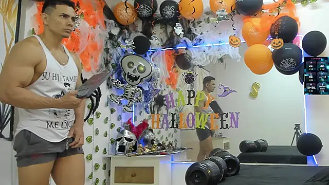 ChoreyTaiylor online show from October 15, 3:23 pm