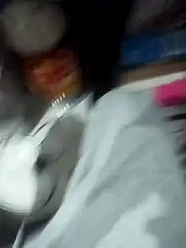 Santosgui14 online show from March 20, 11:05 am