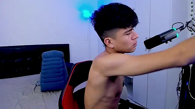 Eiden allenx online show from January 28, 10:23 am