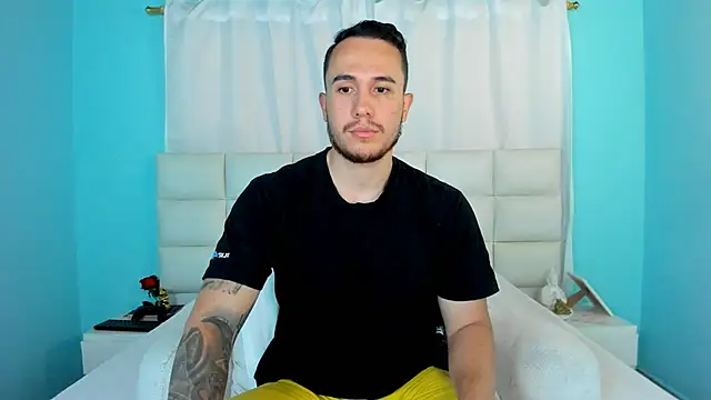 Snapshot of juan__jimenez chatting on October 9, 6:50 pm juan jimenez online show from October 9, 6:50 pm